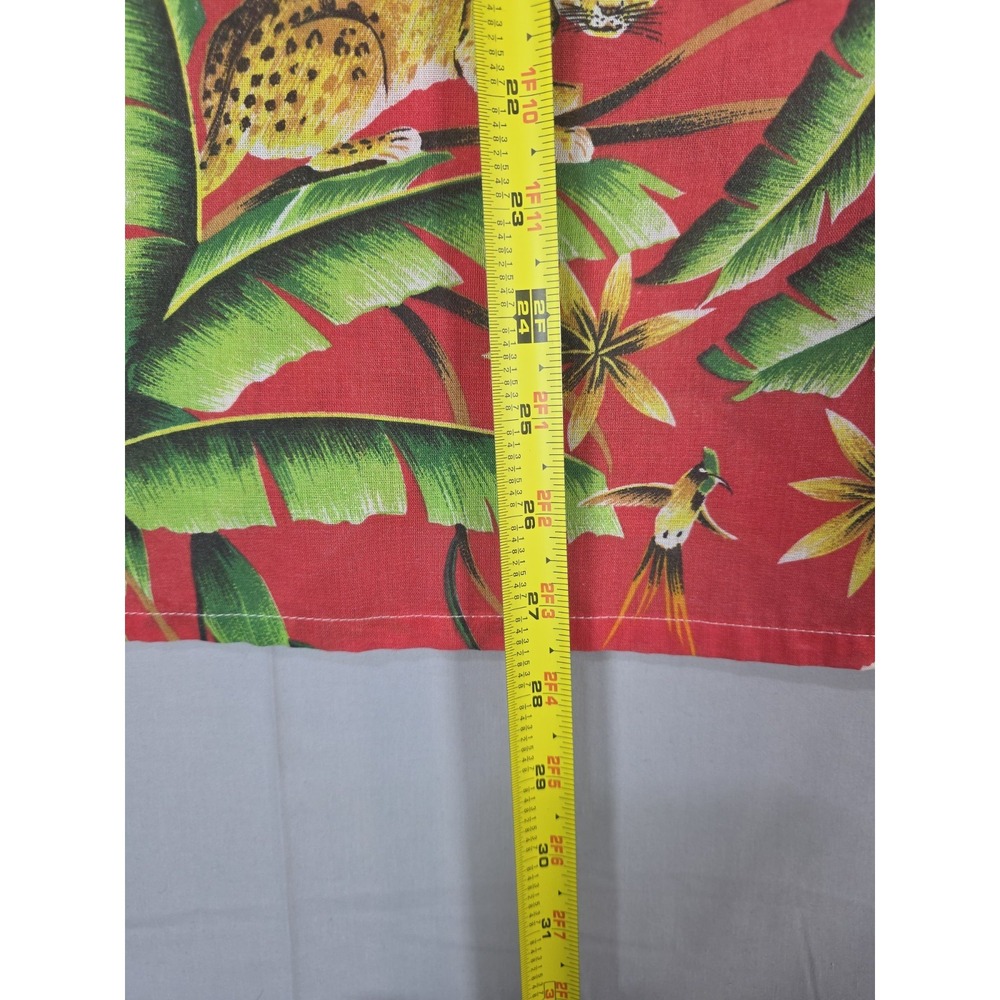 Red Cheetah Print Button Down Men Shirt‎ Large Animal Short Sleeve Oceanaire - Picture 7 of 7